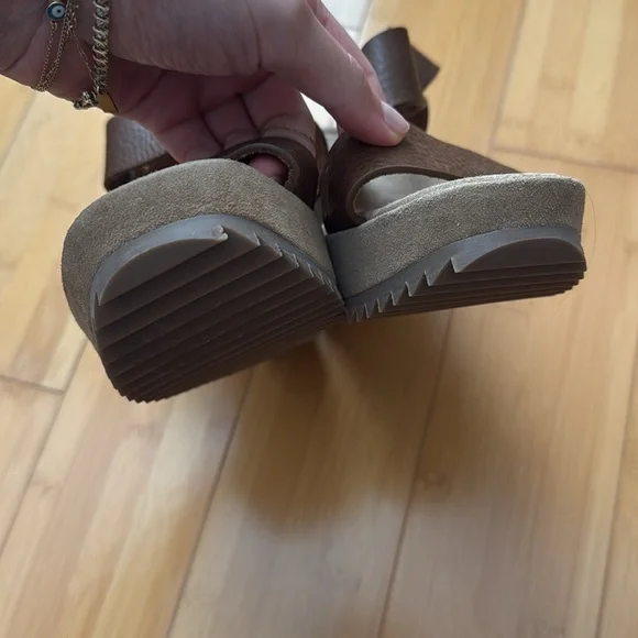 Pedro Garcia heeled wedge sandal platform in luxe brown leather - Picture 6 of 8